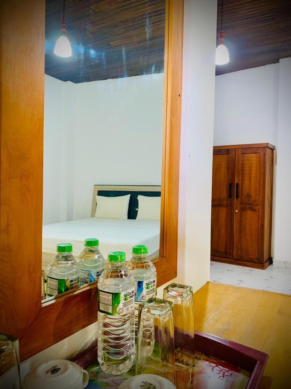 Elepath Lodge- Pinnawala ピンナワラ 部屋 写真